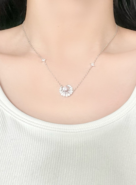 「幻梦心月」心动女款项链小众轻奢高级感锁骨链七夕礼物送女友