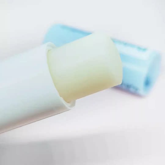 两支装德国原装Balea芭乐雅芦荟牛油果润唇膏女男士滋润防干裂