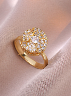 项链女跨境网红旋转花朵小众时尚新款设计感戒指气质套装钛钢项链