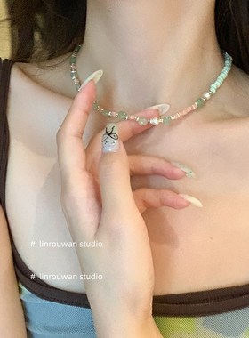 竹下听澜 夏季彩色多巴胺天然石珍珠串珠项链配饰女高级感锁骨链