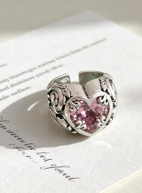Y2K辣妹印章浮雕爱心戒指女