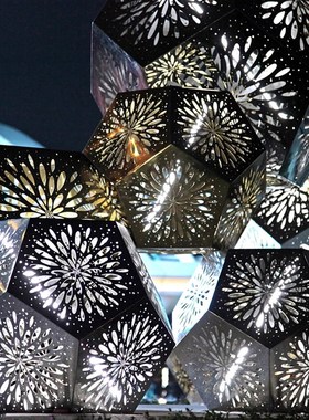 不锈钢雕塑定制大型园林景观鹿圆环校园镜K面月亮廊架户外造型摆