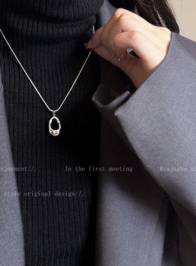 银色水滴金属吊坠项链女冷淡风高级感装饰毛衣链秋冬叠戴卫衣链潮