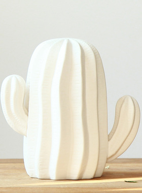 中温白瓷素烧创意仙人掌陶瓷客厅桌面迷你简约工艺品家居饰品摆件