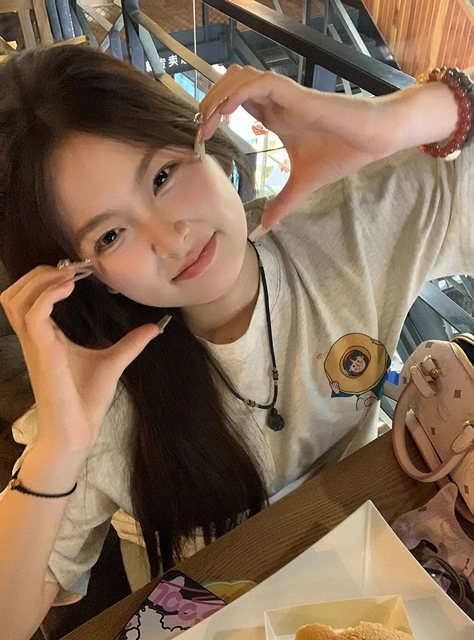 Gray short sleeve t-shirt women's summer plus size tops