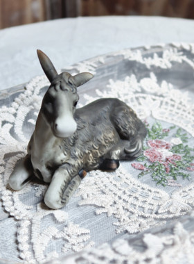 骥马伏枥南部陶瓷摆件生肖马年纯手工绘制笔架书房书画文镇纸摆件