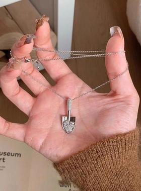 法式镶钻小铲子项链轻奢时尚百搭