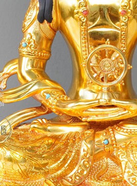 尼泊尔工艺黄铜全鎏金大日如来佛像纯铜手工錾刻家用供奉摆件