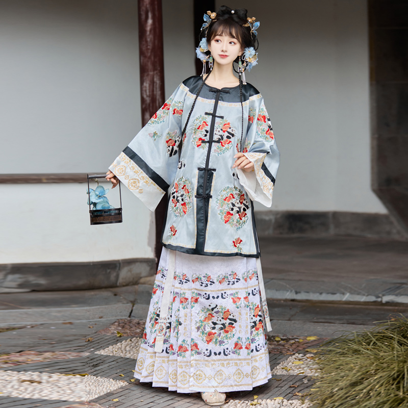 国宝熊猫原创清汉女套装清朝宫廷风重工刺绣清代服饰改良款非汉服 - 图3