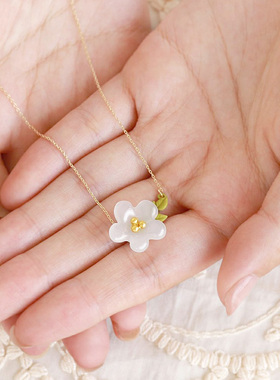 白色睡莲项链Ayatorie