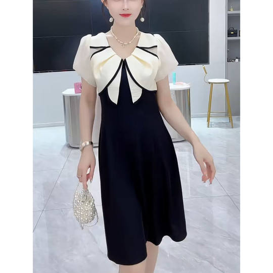 Neues vielseitiges, schlankmachendes, schlichtes und modisches A-Linien-Kleid