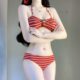 2025新款红条纹比基尼海边绝美泳衣女罩衫聚拢性感度假温泉辣妹风