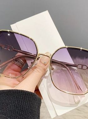 2025新款韩版复古墨镜女潮大脸显瘦时髦高级感街拍近视太阳镜眼镜