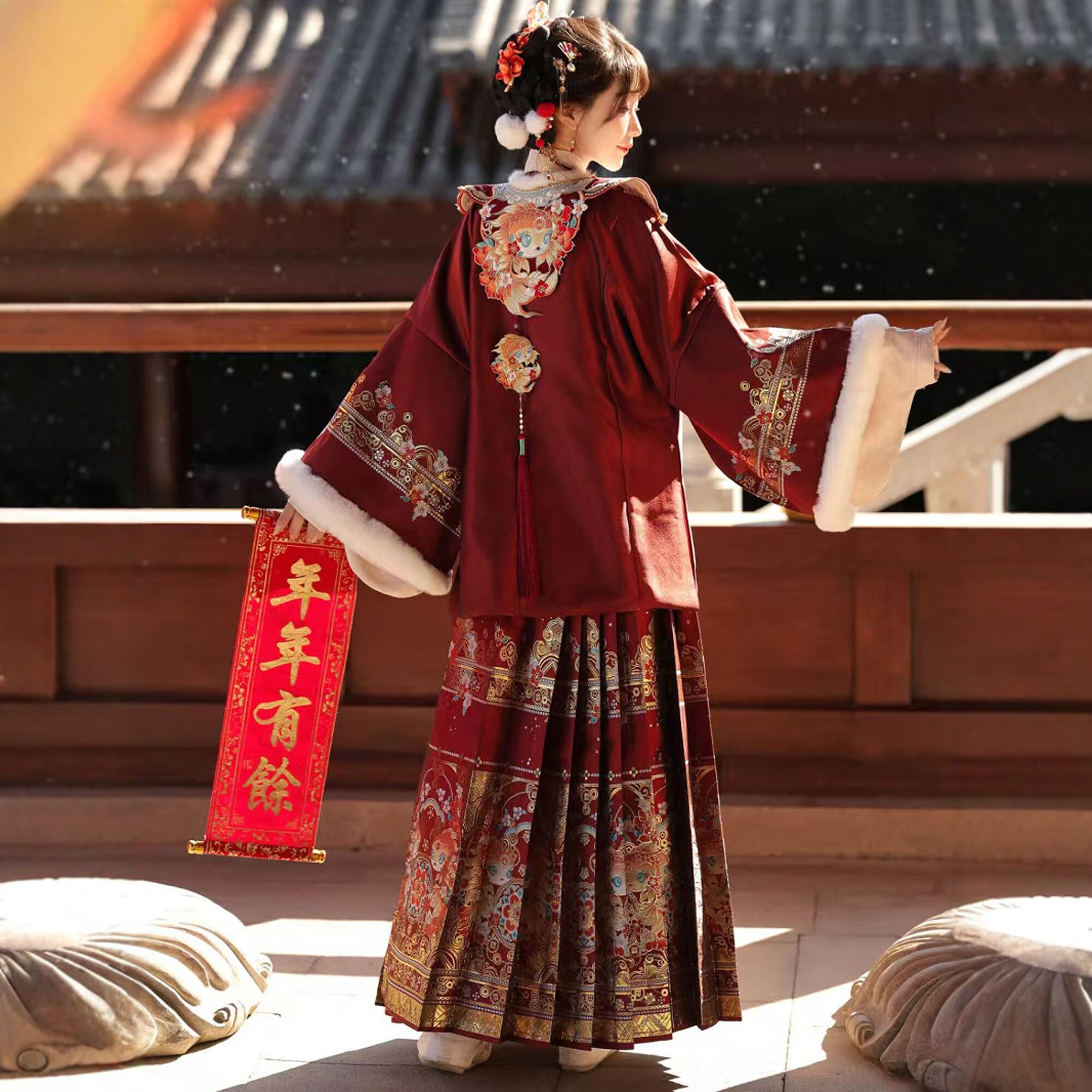 原创汉服【锦鲤】明制加绒短袄织金妆花马面裙红色拜年服套装冬款,淘宝优惠券,粉丝福利购,淘宝优惠卷