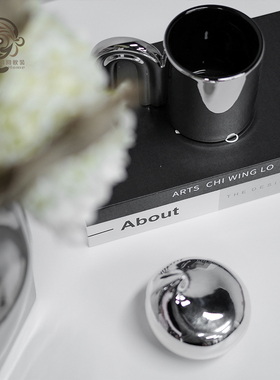 轻奢样板房间客厅茶几现代摆件桌面软装电镀插花瓶干花花艺组合