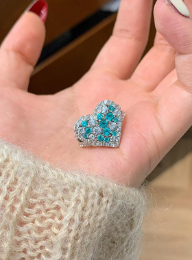 新款精美镶钻蓝粉色爱心戒指女彩