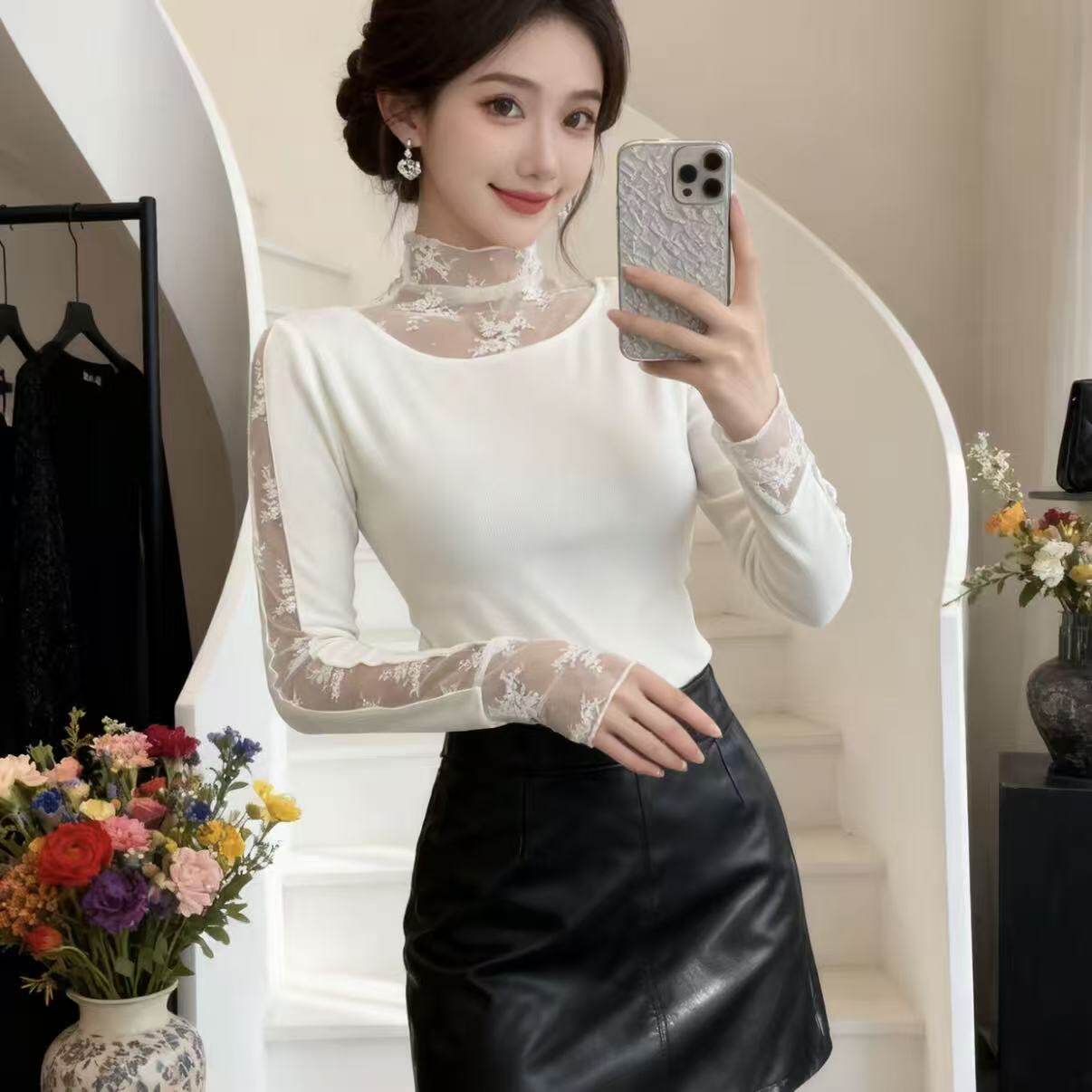 杏色减龄高领蕾丝拼接长袖打底衫女修身显瘦内搭磨毛保暖上衣小T