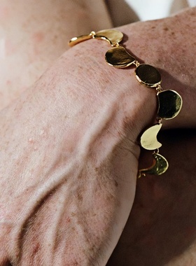 月相手链925银镀金原创设计