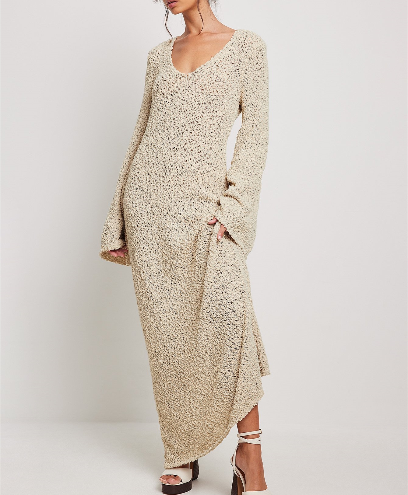 Solid color U-neck sweater long dress纯色高腰U领长袖毛衣长裙 - 图2