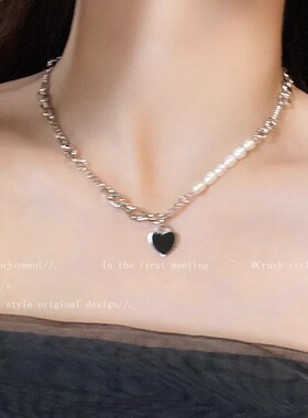 巴洛克珍珠黑色爱心项链女款配饰