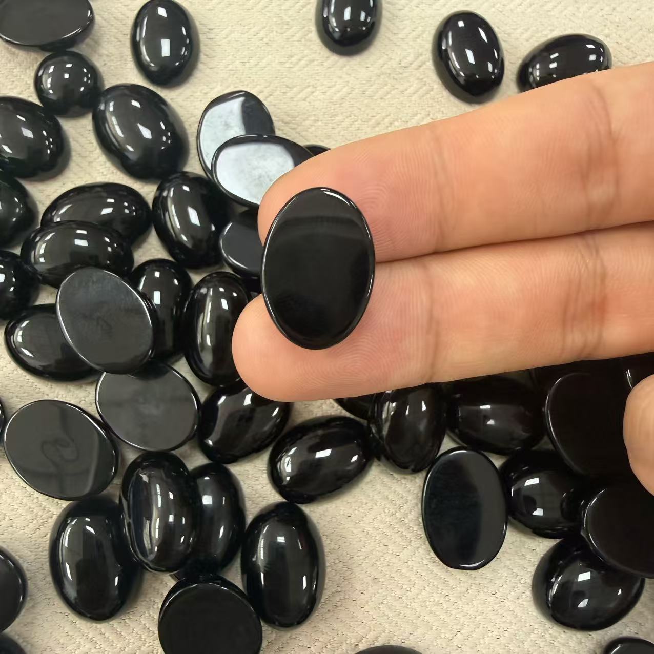 Natural black agate flat semi-circular holeless ring surface