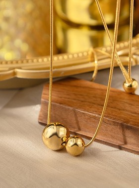 设计师气质金银大小圆球项链高级感两戴式吊坠长款秋冬轻奢毛衣链