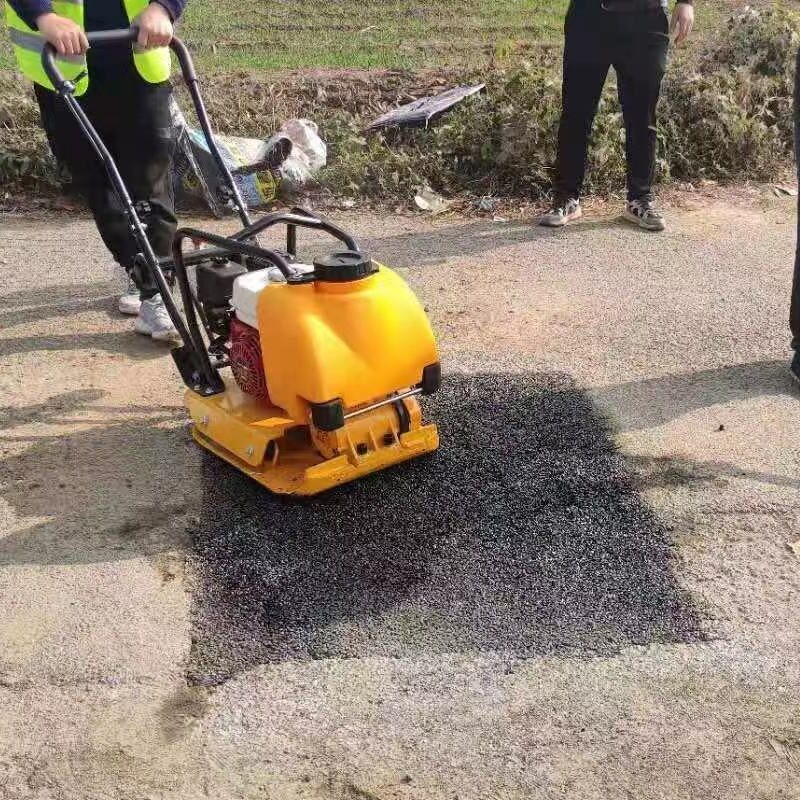 沥青路面修补料改性沥青冷补料柏油道路坑洼填补洞道路快速修补料 - 图1