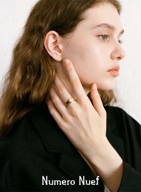 Nuef “ Riche comme Priam ”系列 古罗马复古天然宝石方戒