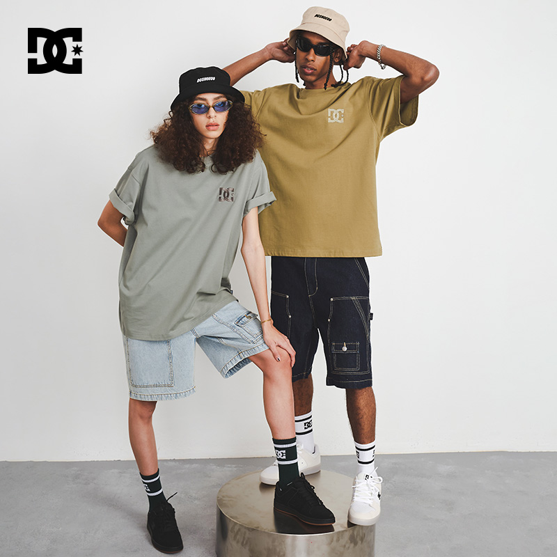 DCSHOES官方正品刺绣LOGO上衣合身简约情侣同款短袖T恤男女同款-图0