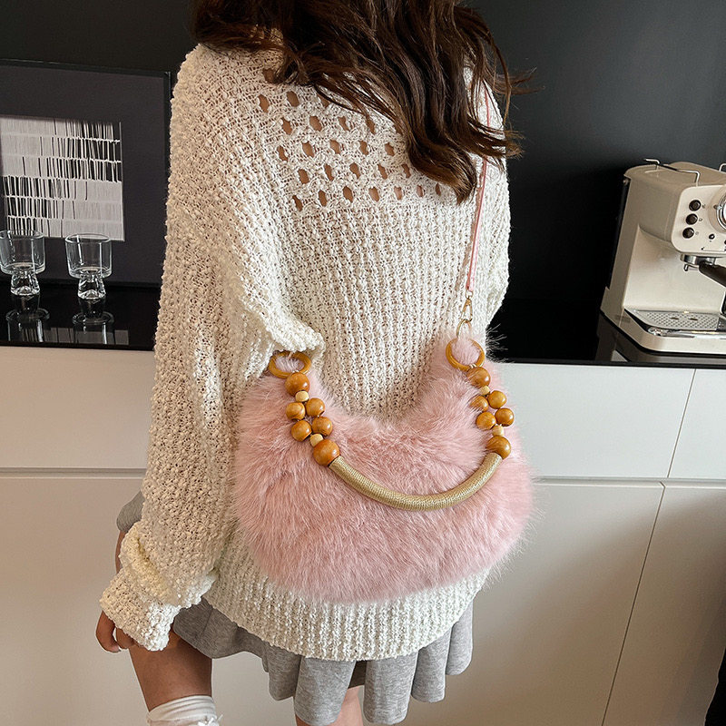 网红新款毛毛手提包韩版女士搭配手工木珠单肩包简约斜挎包洋气,淘宝优惠券,粉丝福利购,淘宝优惠卷