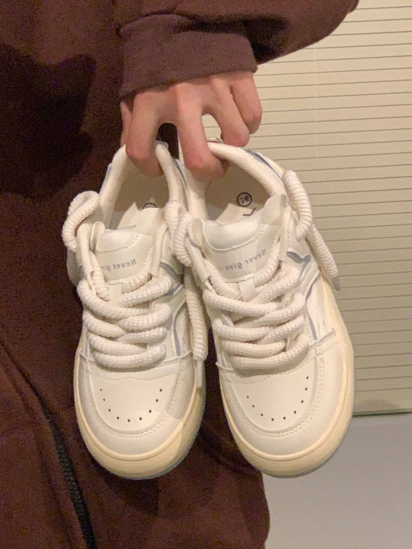 Trends！鞋柜载添一员！设计感在线的板鞋,淘宝优惠券,粉丝福利购,淘宝优惠卷