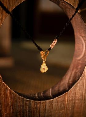 红桃粿设计吊坠情侣祝福桃花点缀