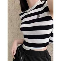Black and white striped sleeveless knit female design feeling little loose crowdvest back hollowed-out hot girl blouse blouse