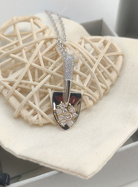 金银铲子项链女锆石镶嵌锁骨链