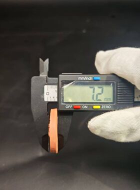 惹呼啦擦擦佛像 藏式手工艺 陶土高温烧制男女护身佛挂坠