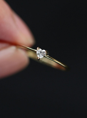 日韩小清新爱心形单锆钻石尾戒指