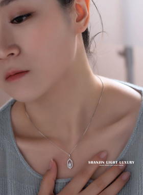 精致小巧设计感吊坠气质锁骨链女