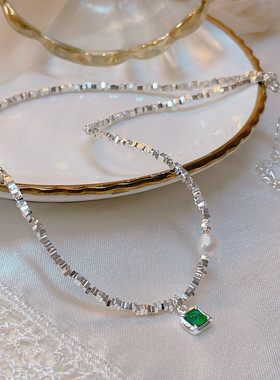 风与路人复古绿色轻奢项链锁骨链