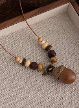复古森系文艺风长款木质橡果项链