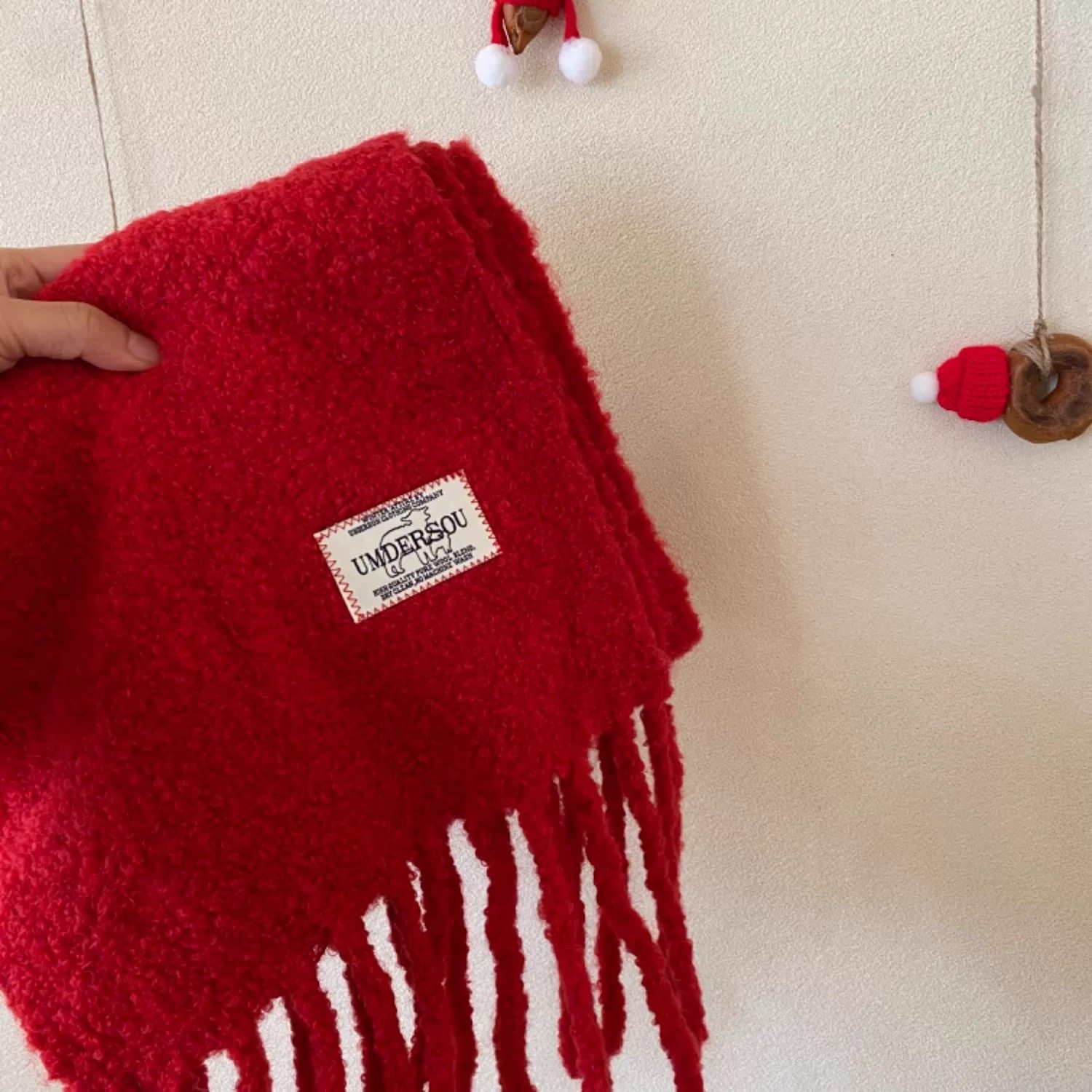 韩系80%圈圈羊羔毛红色围巾女冬季加厚保暖小羊标流苏披肩围脖潮,淘宝优惠券,粉丝福利购,淘宝优惠卷