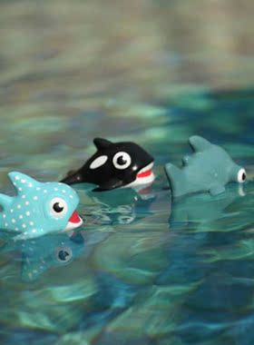 1PCS Pet Toys for Small Dogs Fish Shaped Latex Dogs Teeth