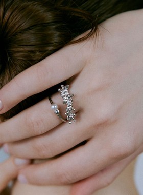 LUCA复古金属风叠戴戒指冷淡风高级不规则珍珠指环女设计小众银饰