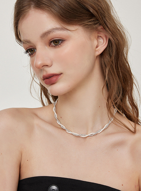 LOVEIXCC法式灰白珍珠缠绕双层项链小众设计高级感轻奢锁骨链