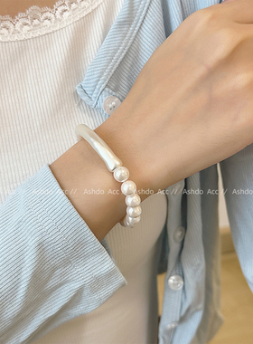 施家珍珠银色竹节手链女夏轻奢小众精致高级感手串手首饰2024新款