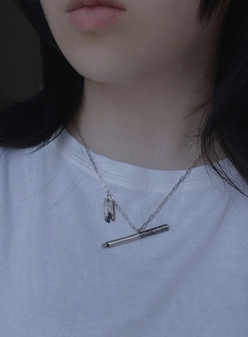 一支点燃的项链小众高级感个性创意朋克风嘻哈ins风吊坠配饰