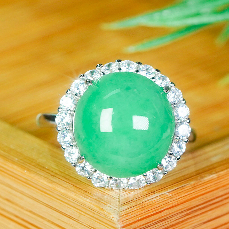 Natural Burmese jadeite ring A grade silver inlaid fashionable and elegant light green jadeite egg surface living ring