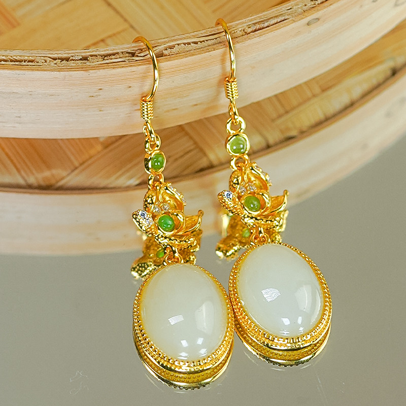 送礼一点绿天然和田玉银镶嵌新中式国风荷花白玉蛋面耳环耳坠耳钩,淘宝优惠券,粉丝福利购,淘宝优惠卷