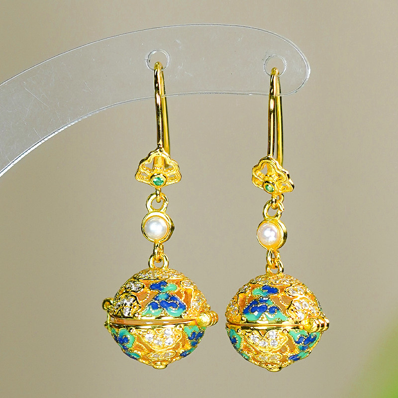 送爱人时尚精致珐琅雕花银镶天然和田玉白玉香囊圆珠耳环耳坠耳钩,淘宝优惠券,粉丝福利购,淘宝优惠卷