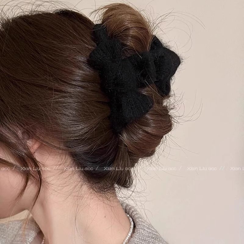 秋冬毛绒蝴蝶结抓夹女2024新款感后脑勺发夹鲨鱼夹发量多头饰,淘宝优惠券,粉丝福利购,淘宝优惠卷