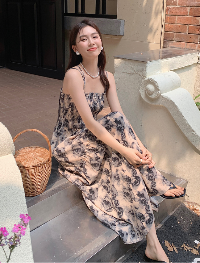 td2023新款潮款法式烂漫碎花裙方领气质显瘦收腰开叉连衣裙女_小懒猫美衣5号店_女装/女士精品-第3张图片-提都小院